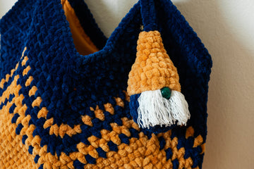 Granny Square Tote by Hip-P's Craft